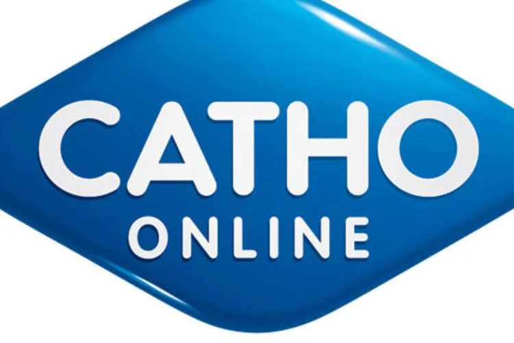 E-mails e conversas online entre funcionários da Catho falam explicitamente em roubo de currículos em sites concorrentes (Divulgação/Catho)