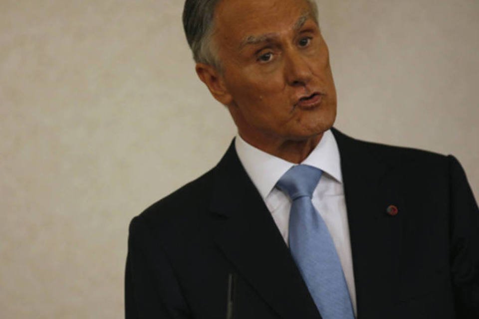 Cavaco Silva pede rapidez para fechar acordo de salvação