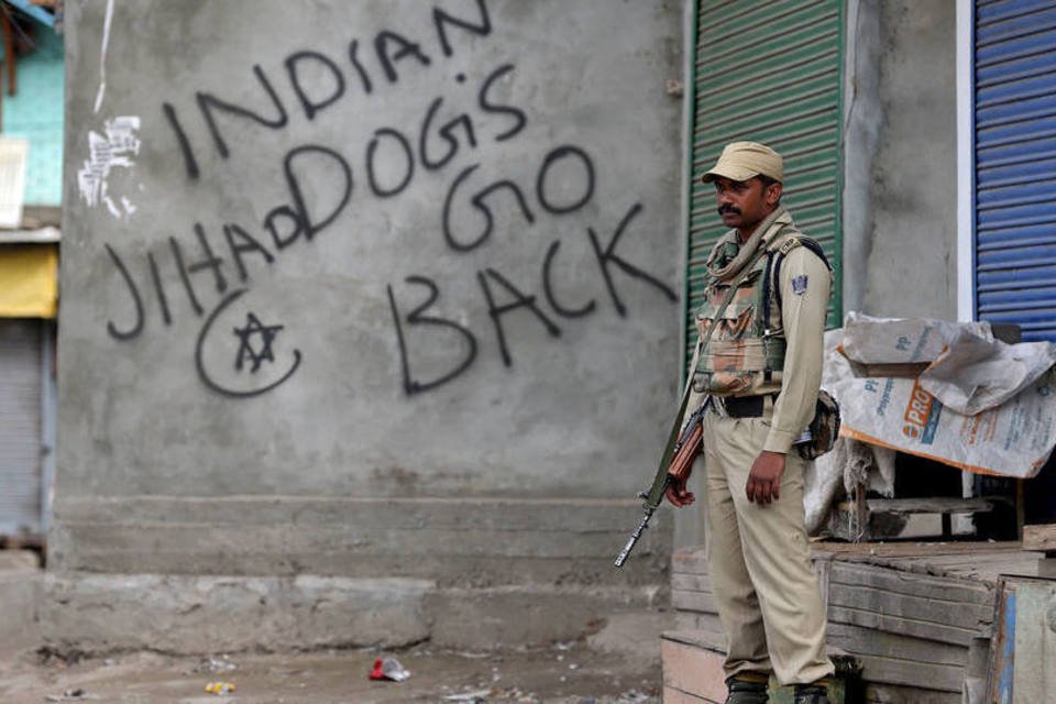 Índia rejeita diálogo com Paquistão sobre Caxemira