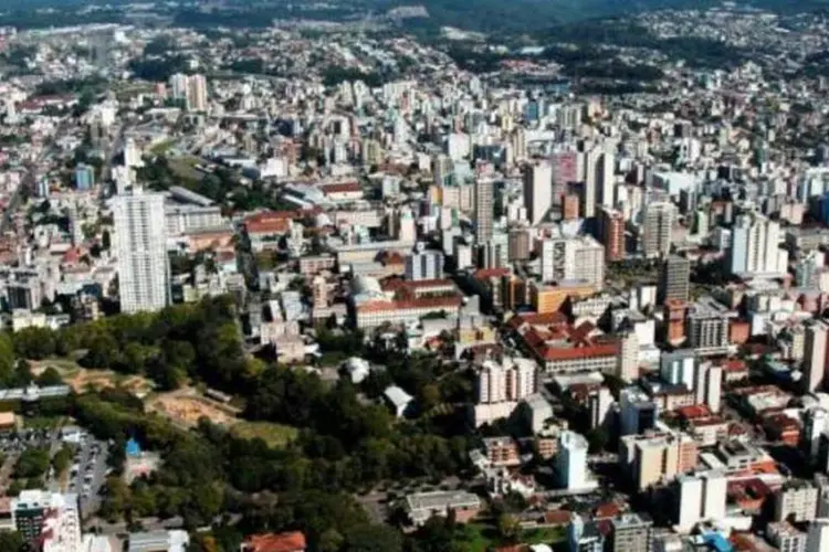 
	Cidade de Caxias do Sul (RS): tr&ecirc;s cidad&atilde;os sorteados com o pr&ecirc;mio m&aacute;ximo da Lotof&aacute;cil em um m&ecirc;s
 (Luiz Chaves/Divulgação/Prefeitura)