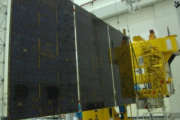 
	 Cbers-3-e-4: sat&eacute;lite foi lan&ccedil;ado nesse domingo (7) &agrave; 1h26 (no hor&aacute;rio de Bras&iacute;lia) da base de Taiyuan, a 700 quil&ocirc;metros da capital chinesa
 (Divulgação/Cbers-Inpe)