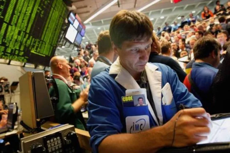 Leituras mais baixas para o VIX mostram uma base de investidores com poucas preocupações para quedas de curto prazo nos mercados e ações (Scott Olson/ Getty Images)