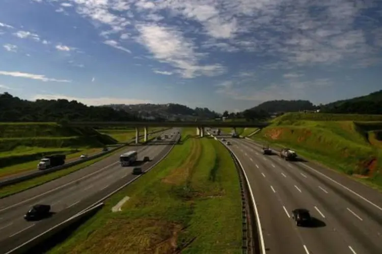 O tráfego consolidado das rodovias administradas pela CCR cresceu 5,1 por cento na comparação anual (Valéria Gonçalves/EXAME.com)