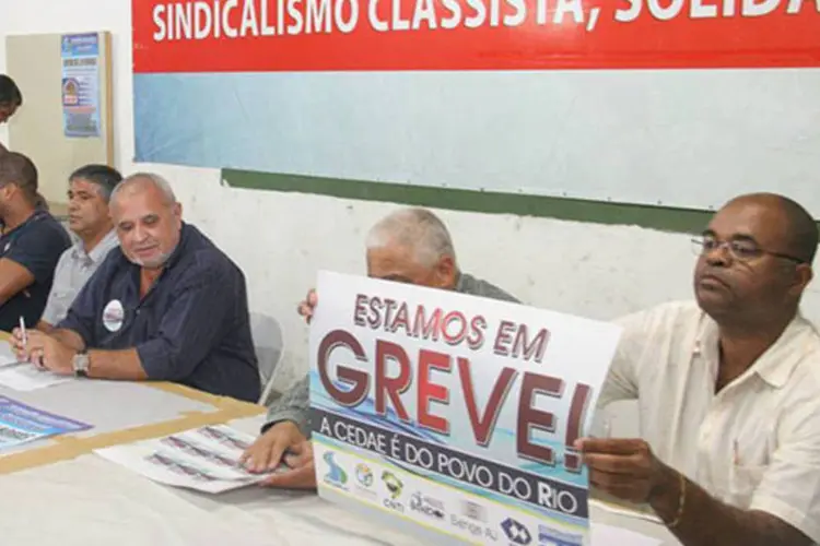Assembleia da Cedae decide por greve: a categoria reivindica reajuste total de 39,8% (Divulgação/Cedae)