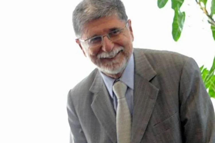 Os planos foram revelados após uma reunião hoje em Bogotá entre o ministro Celso Amorim e seu colega colombiano, Juan Carlos Pinzón (Wilson Dias/ABr)