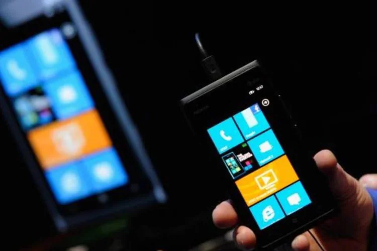
	Windows Phone acelerou em vendas no 1&ordm; tri de 2013 e, como consequ&ecirc;ncia, acabou por deixar os dispositivos equipados com BlackBerry para tr&aacute;s
 (Kevork Djansezian/Getty Images)