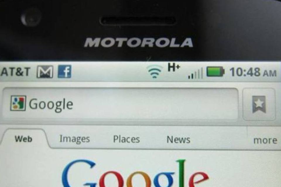Google trabalha em "X Phone" e "X" tablet, diz jornal