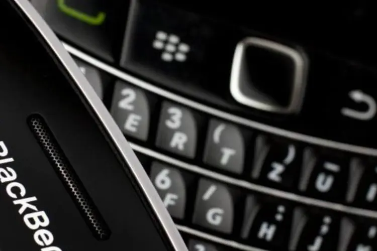 
	Smartphones BlackBerry: o papel da RIM e sua participa&ccedil;&atilde;o no mercado despencaram, e seu destino est&aacute; atrelado ao sucesso do novo BlackBerry 10
 (Valentin Flauraud/Reuters)
