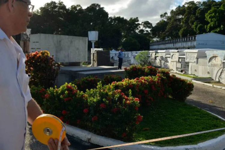 Cemitério Santo Amaro: Campos será sepultado no local (Fernando Frazão/Agência Brasil)