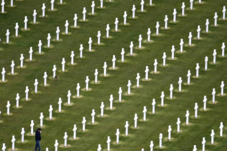 1944, 2014 (REUTERS/Christian Hartmann)