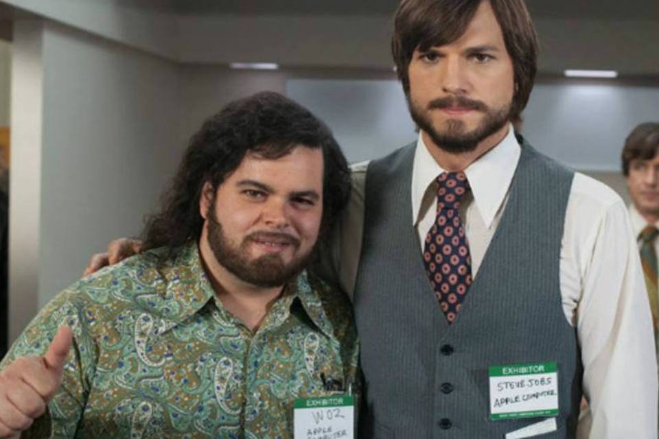Biografia de Steve Jobs com Ashton Kutcher estreia no cinema