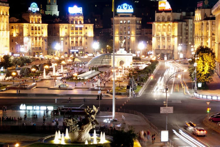 Centro de Kiev, na Ucrânia (Podluzhnaya/WikimediaCommons)