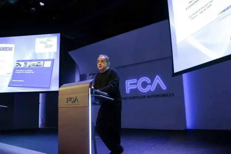 
	Sergio Marchionne, CEO da Fiat Chrysler: executivo afirmou que o acordo permite que as duas companhias negociem com outras partes
 (Jeff Kowalsky/Bloomberg)