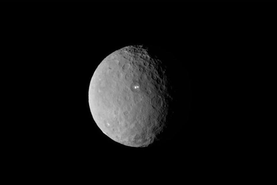 Mistério de luzes em Ceres pode ter sido resolvido