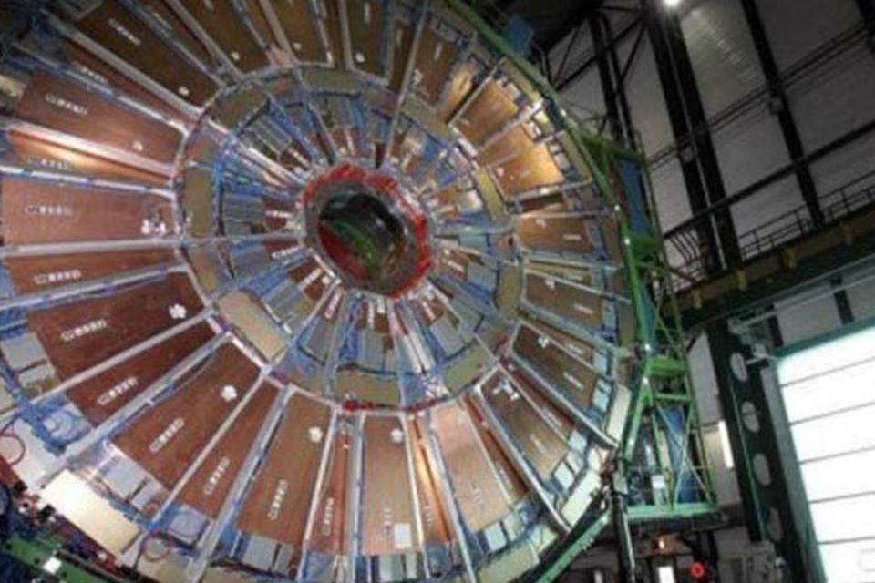 CERN busca origem do Universo com detector de partículas