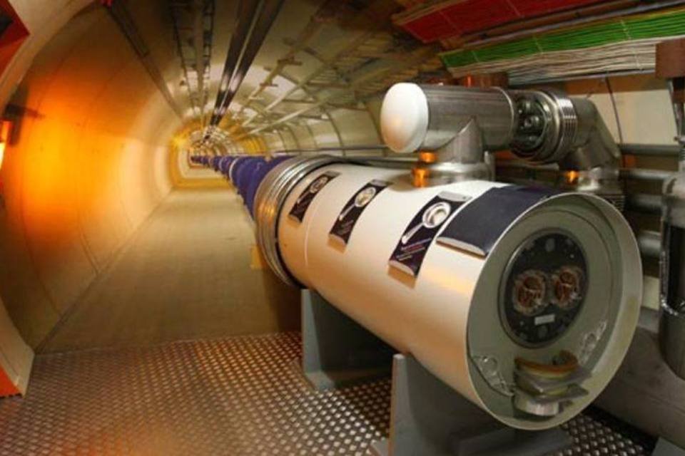 CERN dá passo importante para a compreensão da antimatéria