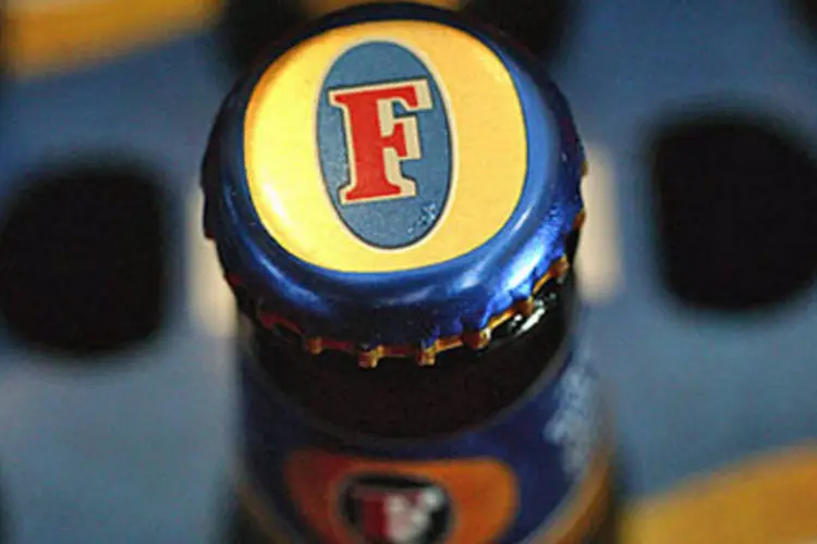 A Foster&#039;s planeja separar suas operações de cerveja e vinho, de acordo com reportagem do jornal Australian (.)