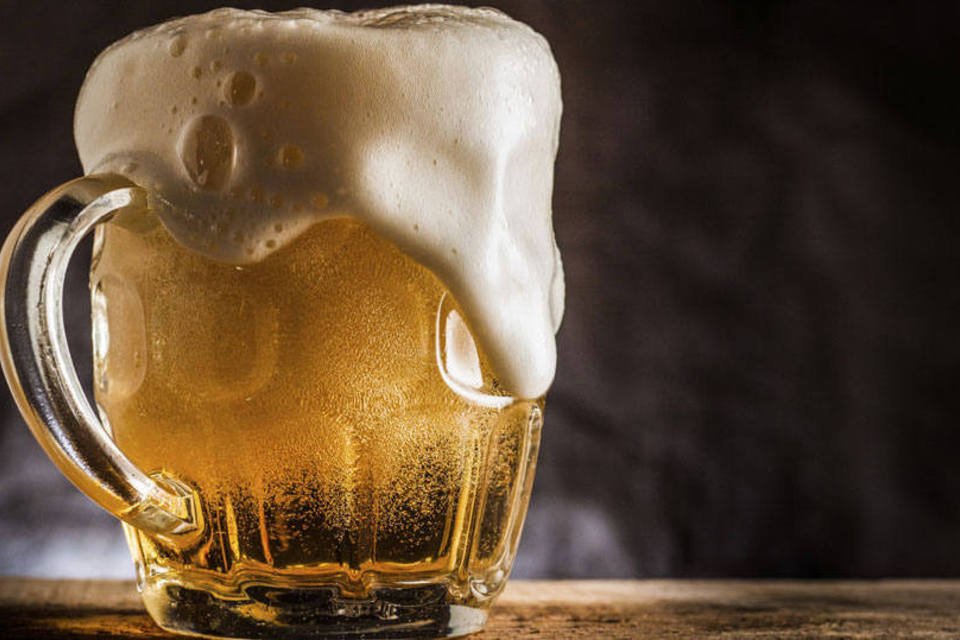 Produção de cerveja em maio soma 9,981 mi de hectolitros