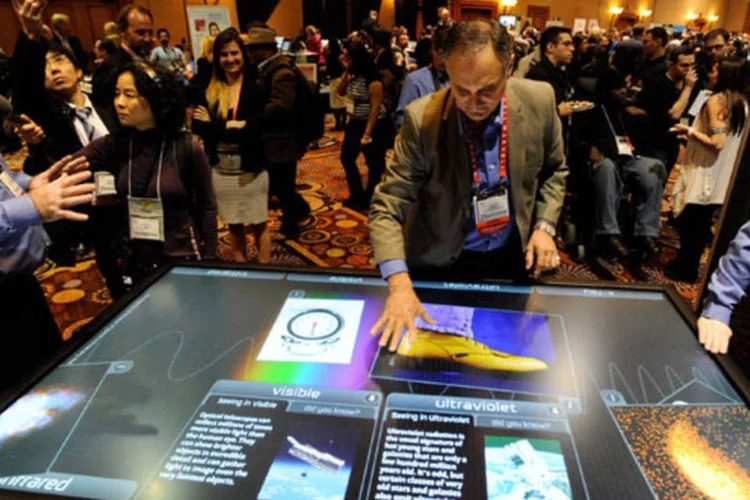 
	CES 2013: tsunami m&oacute;vel que tomou a feira est&aacute; por toda parte, a come&ccedil;ar pelos temas das palestras
 (Getty Images)