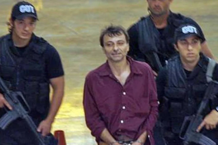 Dos 20 integrantes do Conselho Nacional de Imigração, 14 foram favoráveis ao pedido de permanência de Battisti no Brasil (Arquivo/ Reuters)