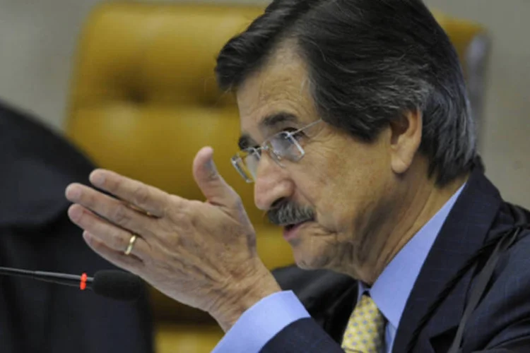 
	Cezar Peluso: ministro participou apenas dessa parte do julgamento porque se aposentar&aacute; de forma compuls&oacute;ria por completar 70 anos&nbsp;
 (Fábio Rodrigues Pozzebom/ABr)