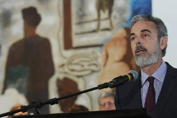 O chanceler Antonio Patriota: diálogo com Argentina deve focar em economia e comércio (Fábio Rodrigues Pozzebom/ABr)