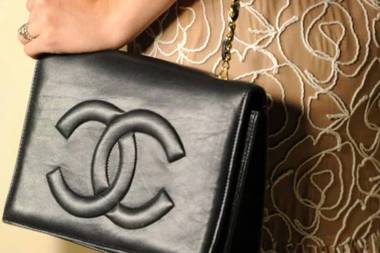 Exposição terá nomes como Armani, Balenciaga, Chanel e Dior e chega até Westwood, Yeohlee e Zoran, passando por Miuccia, Prada, Óscar de la Renta e Elsa Schiaparelli
 (Getty Images)