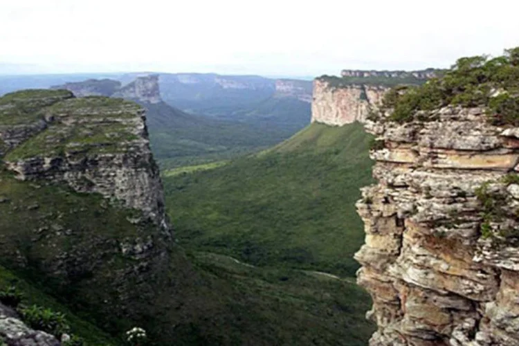 
	Chapada Diamantina: regi&atilde;o &eacute; uma das preferidas pelos turistas pelas suas trilhas, cachoeiras e grutas
 (Roberto Barroso/ABr)