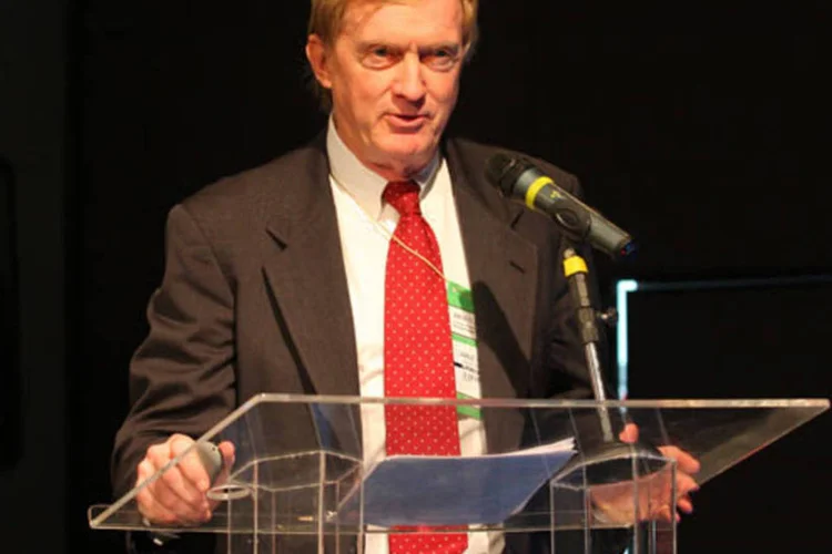 Charles Kibert, da Florida University: "A
esperança da construção civil está nos Edifícios de Energia Zero, que produzem mais energia do que consomem no período de um ano". (João Carniel)