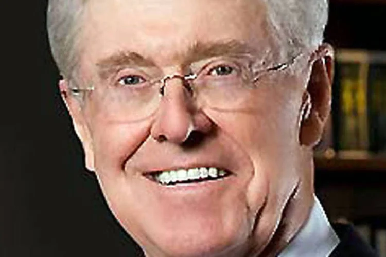 
	Charles Koch: interesse pela m&iacute;dia, em momento de reestrutura&ccedil;&atilde;o do setor
 (Divulgação/Getty Images)
