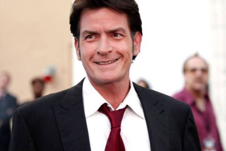 Nova série de Charlie Sheen estreará no final de junho nos EUA