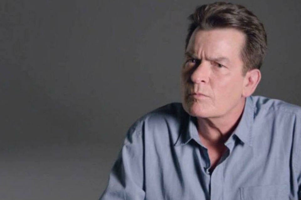 Charlie Sheen será garoto-propaganda de marca de camisinhas