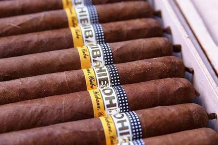 Charutos Cohiba: além do Cohiba, a Habanos é responsável pelas marcas Montecristo e Romeo y Julieta  (Wikimedia Commons/Divulgação)