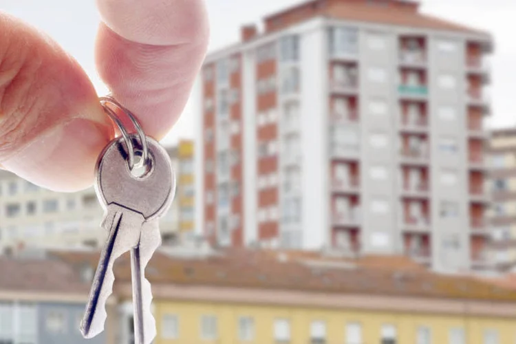 No caso de um imóvel com hipoteca, a dívida será levada em consideração na partilha dos bens (PrudencioAlvarez/Thinkstock)