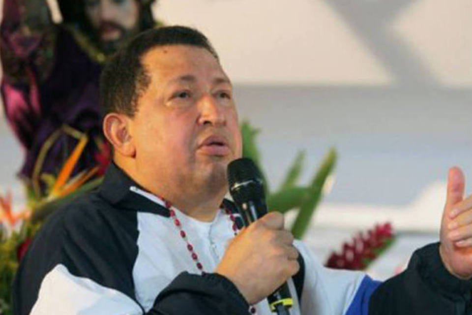 Chávez diz esperar criar boa relação com Igreja Católica