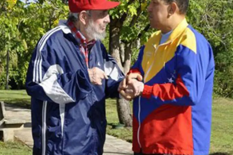 Fidel disse a Chávez que "a Venezuela (...) vai se converter num modelo revolucionário para o mundo" (AFP)