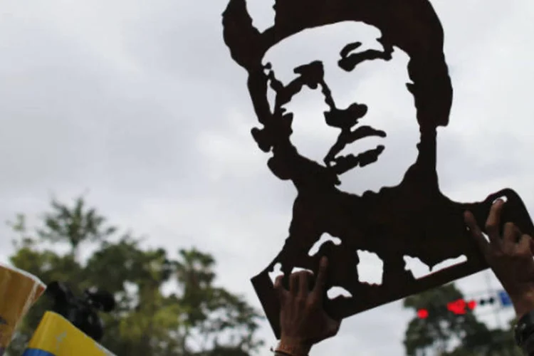 Hugo Chávez: na reunião, foi aprovada a lei que cria a "Comissão da Verdade" (Jorge Silva/Reuters)