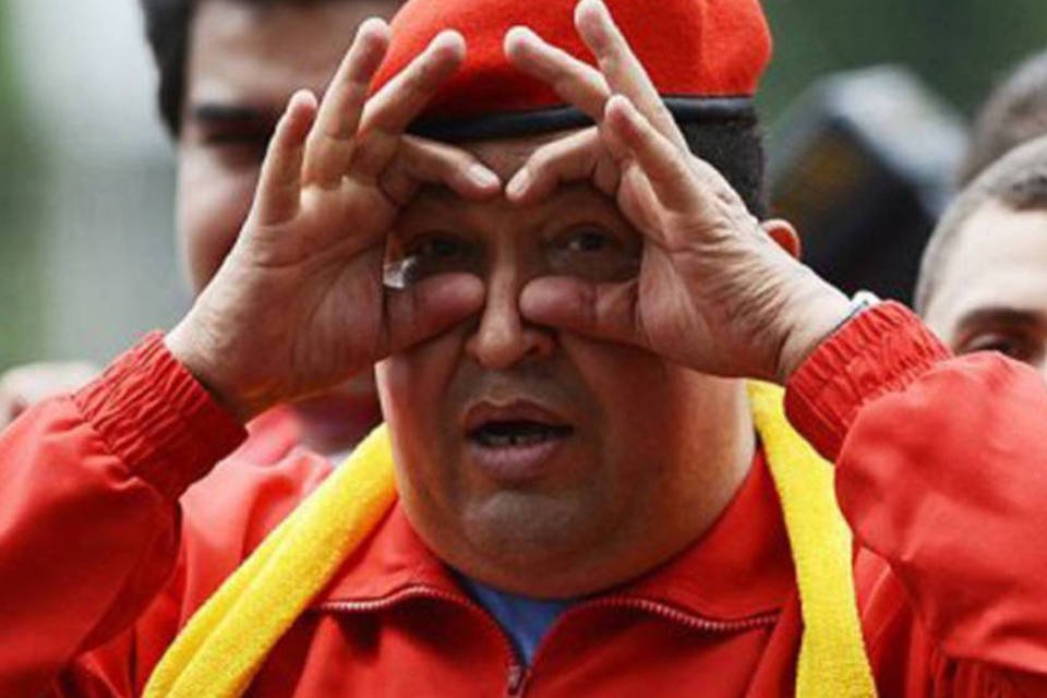Chávez cita Jesus e Bolívar e diz que Arafat foi envenenado pelo império