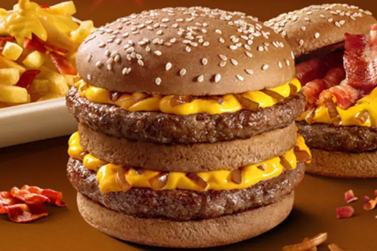 Novos itens no menu do McDonald's: festival do cheddar (Reprodução)