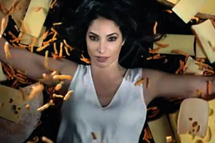Comercial do perfume de Cheetos: pegadinha de 1º de abril talvez não tivesse muitos fãs na vida real (Reprodução/Youtube/Cheetos)