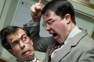 30 minutos de reclamação contínua podem afetar fisicamente o cérebro — e seu desempenho profissional