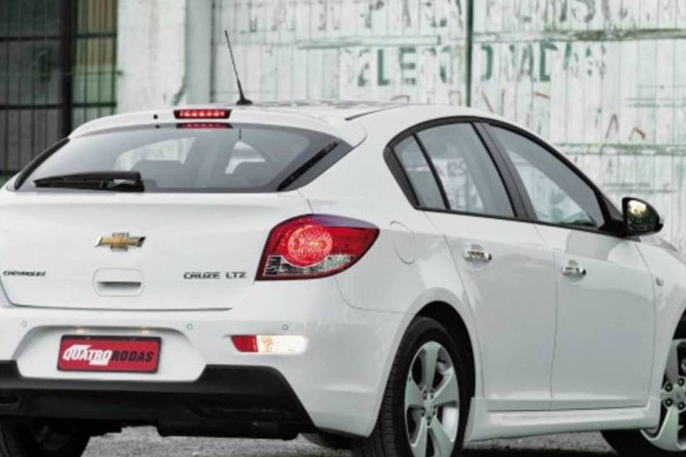Chevrolet Cruze Sport6 chega por R$ 64.900