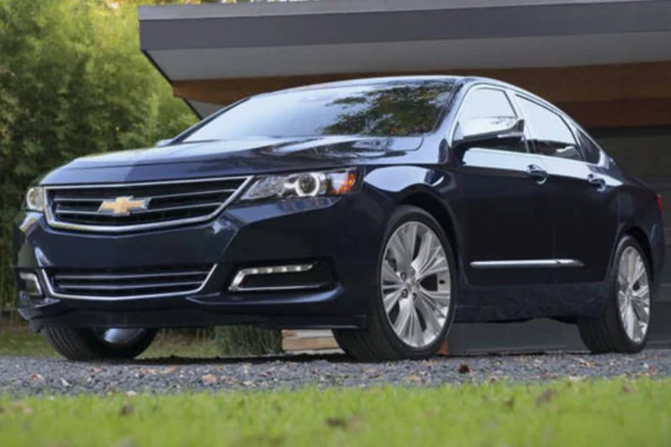 
	Chevrolet Impala: o bloco oferece 195 cavalos de pot&ecirc;ncia
 (Divulgação/QuatroRodas)