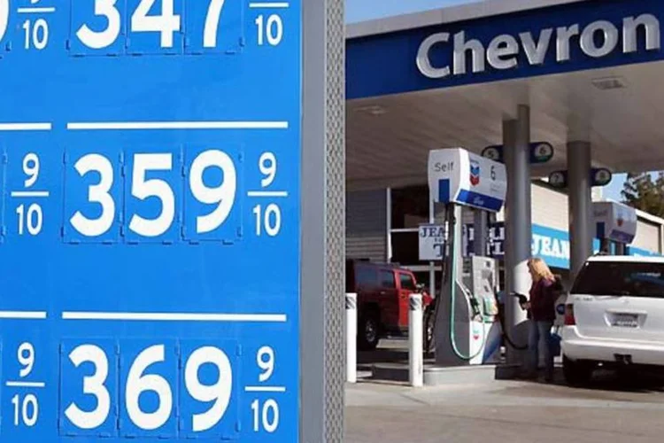 A Chevron, Luiz Pimenta, reconhece a responsabilidade da empresa no vazamento e disse que o trabalho agora é para cimentar a estrutura e evitar novos vazamentos (Getty Images)