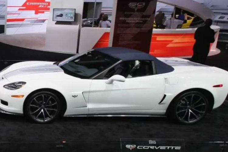 A empresa decidiu importar o Chevrolet Corvette Coupe dos EUA após o afrouxamento bilateral nas restrições de importação (Scott Olson/Getty Images)