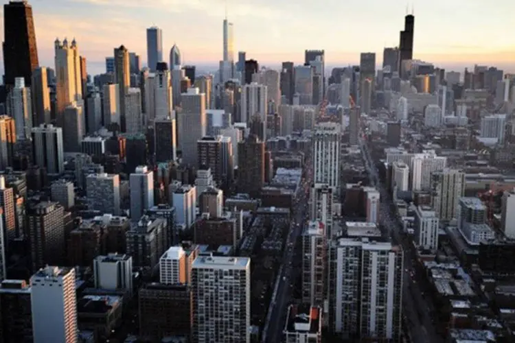
	Vista de Chicago: cerca de 70% das emiss&otilde;es de gases de efeito estufa na cidade dos ventos v&ecirc;m da utiliza&ccedil;&atilde;o de g&aacute;s e eletricidade para o aquecimento ou refrigera&ccedil;&atilde;o
 (Jewel Samad/AFP)