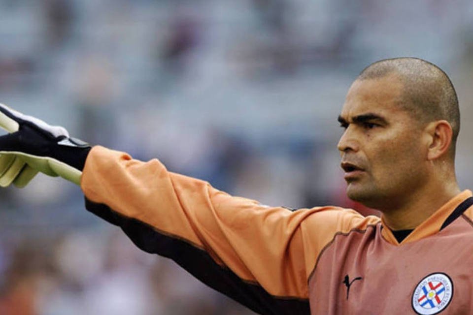 Ex-goleiro Chilavert terá sua própria marca de vinhos