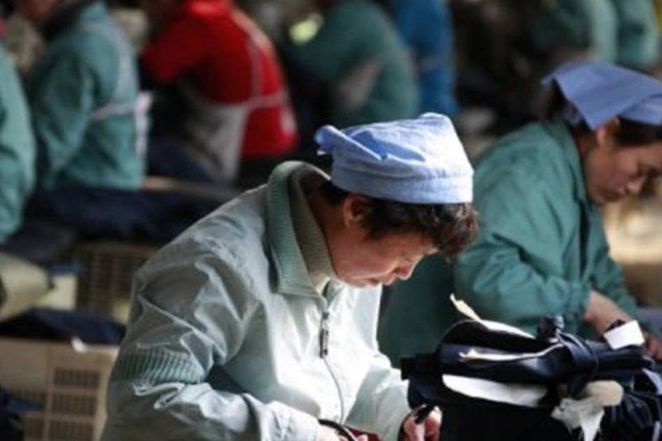 Comércio exterior chinês se contrai; superávit aumenta