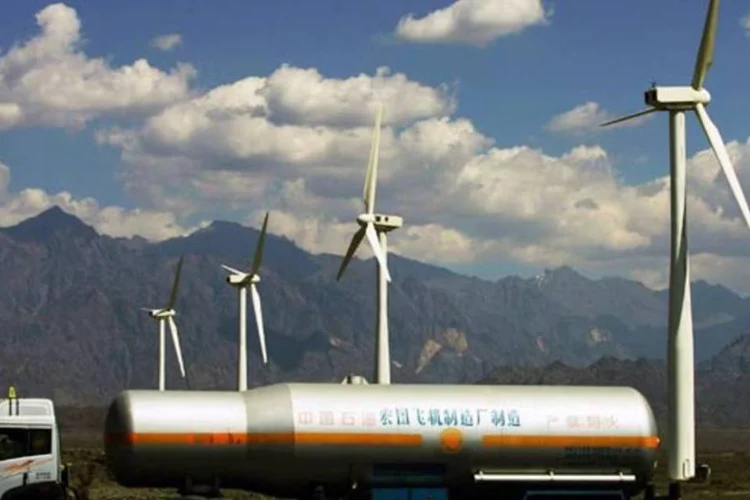 O embaixador ressaltou ainda que a China está desenvolvendo novas tecnologias para biocombustíveis e para a energia eólica (Getty Images)