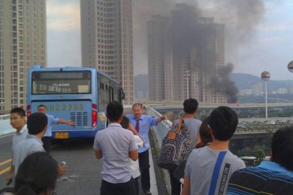 China identifica responsável por incêndio em ônibus